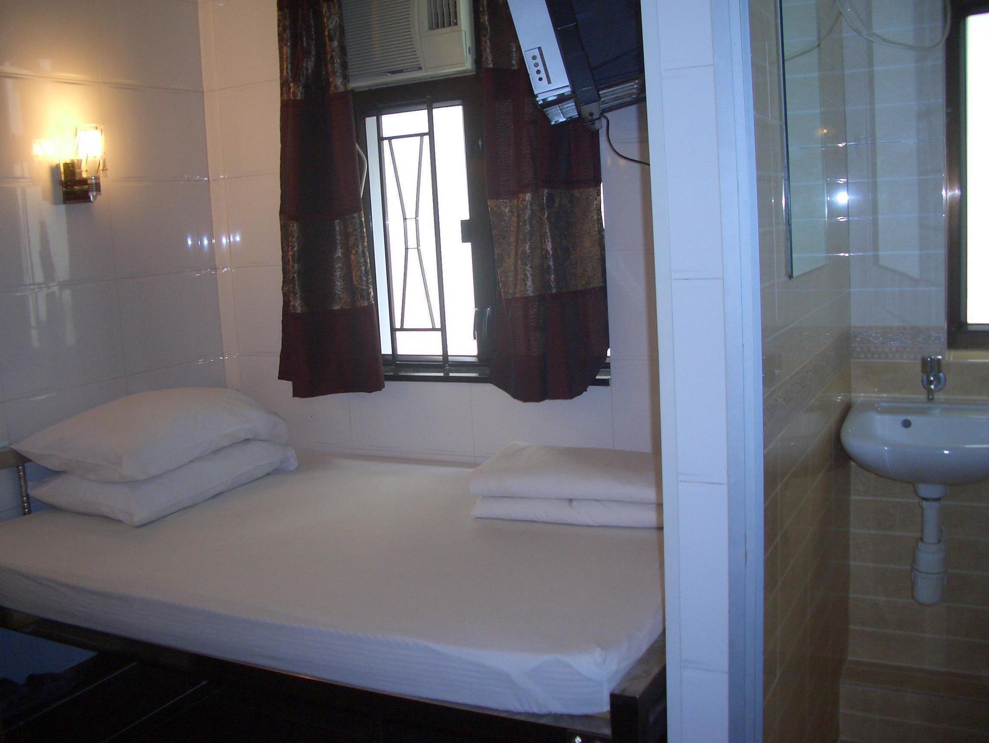 Maple Leaf Guest House Hong Kong Bagian luar foto
