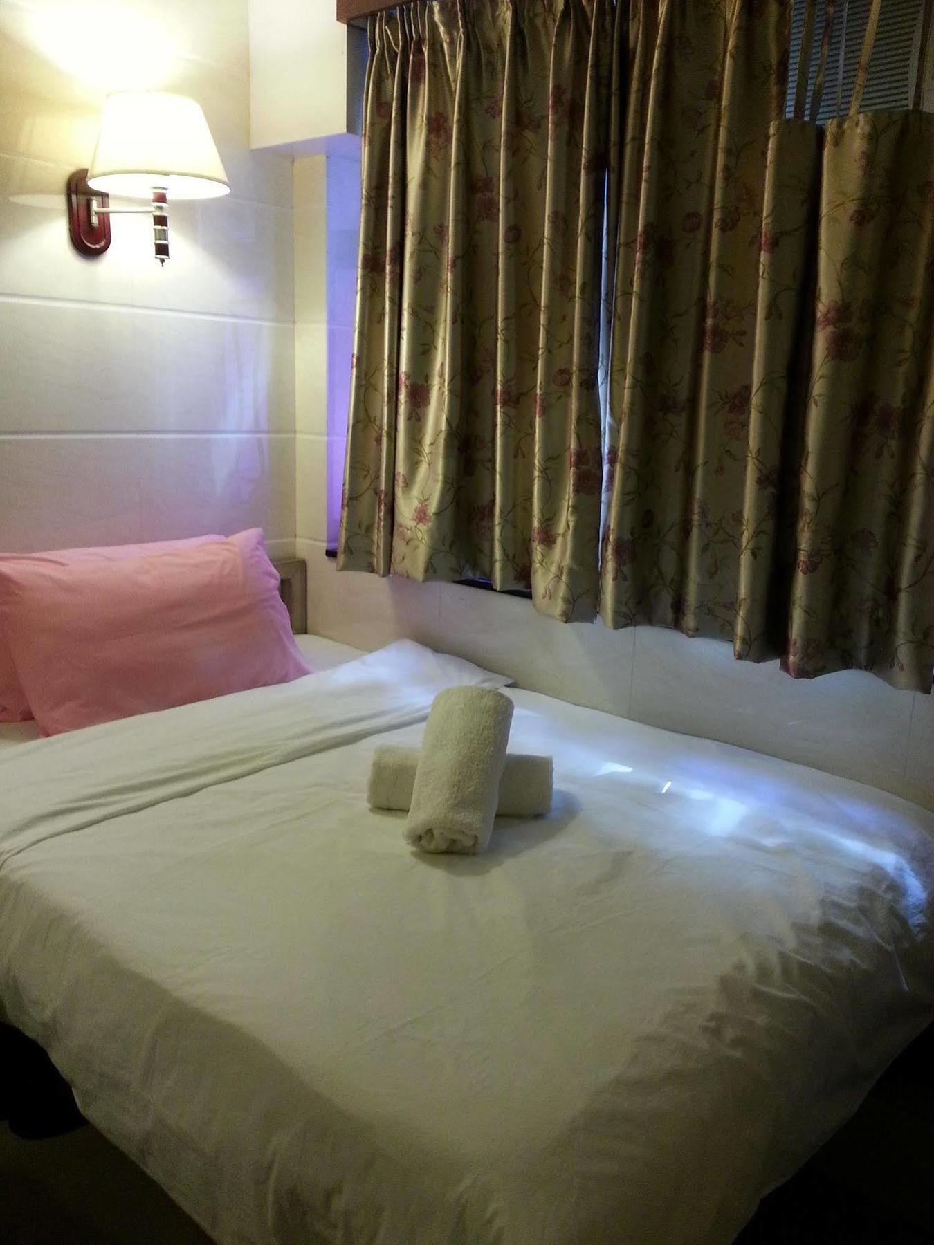 Maple Leaf Guest House Hong Kong Bagian luar foto