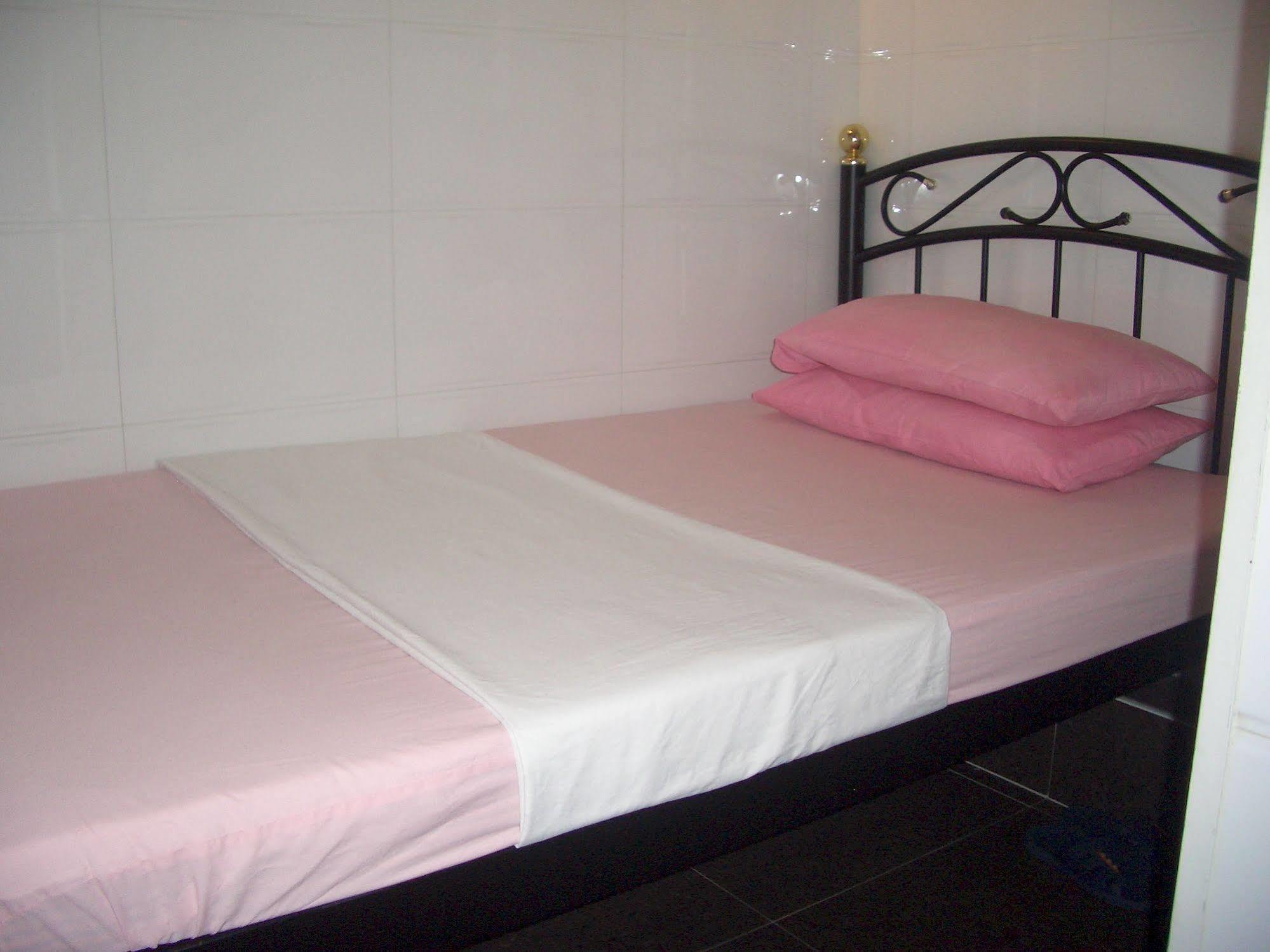 Maple Leaf Guest House Hong Kong Bagian luar foto